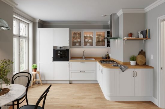 Stratto kitchen with white cabinets